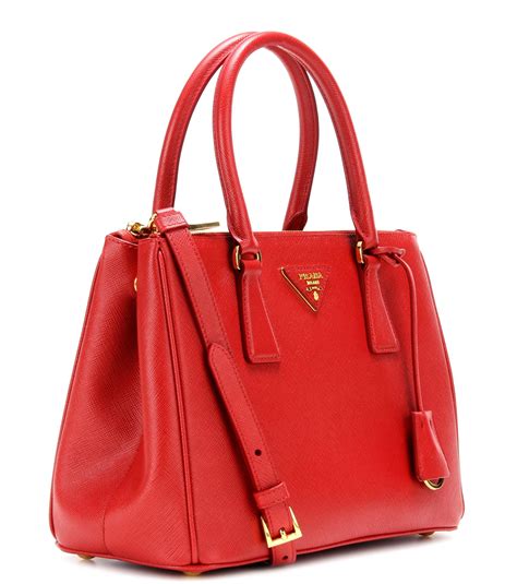 Women's Prada Designer Shoulder Bags 